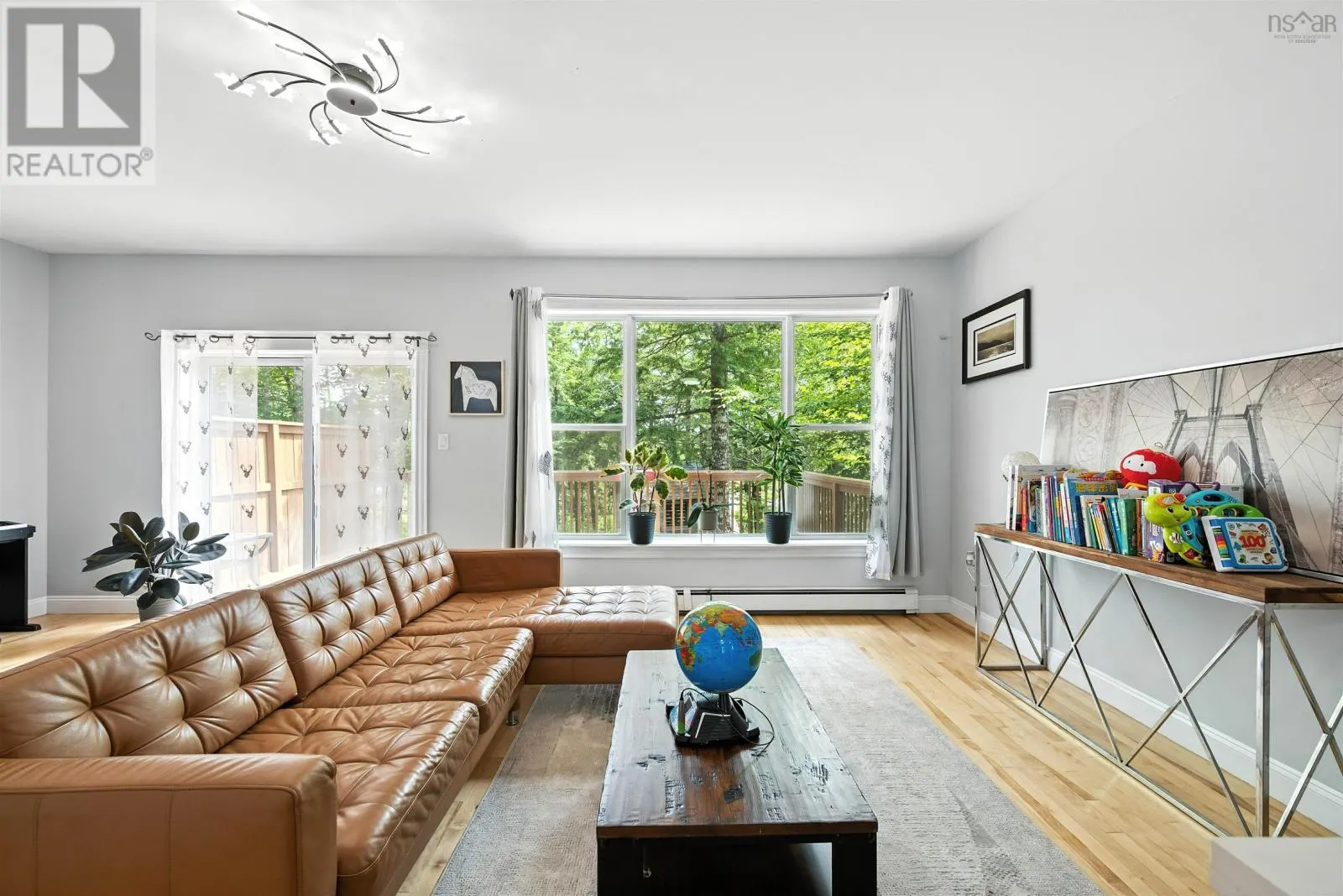 30 Oxer Close