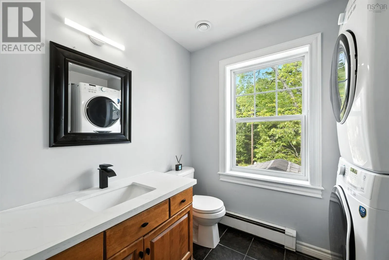 30 Oxer Close