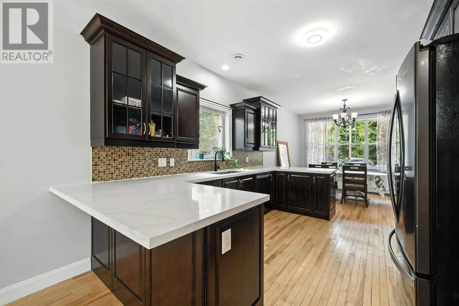 30 Oxer Close