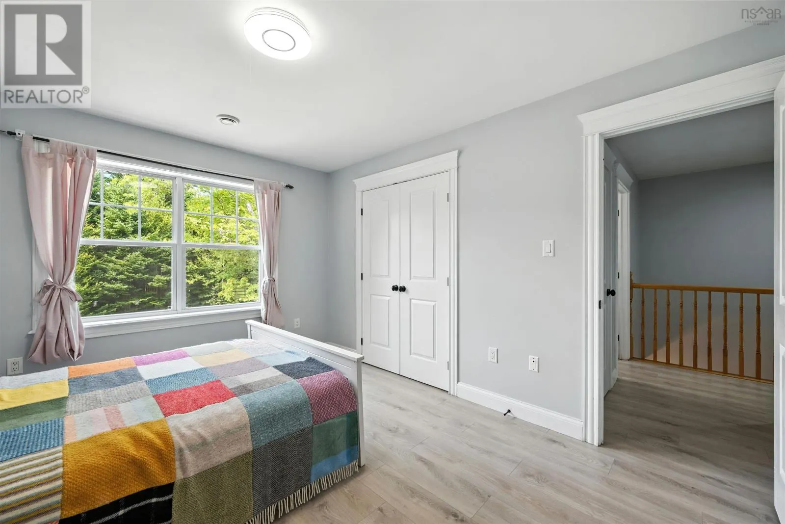 30 Oxer Close