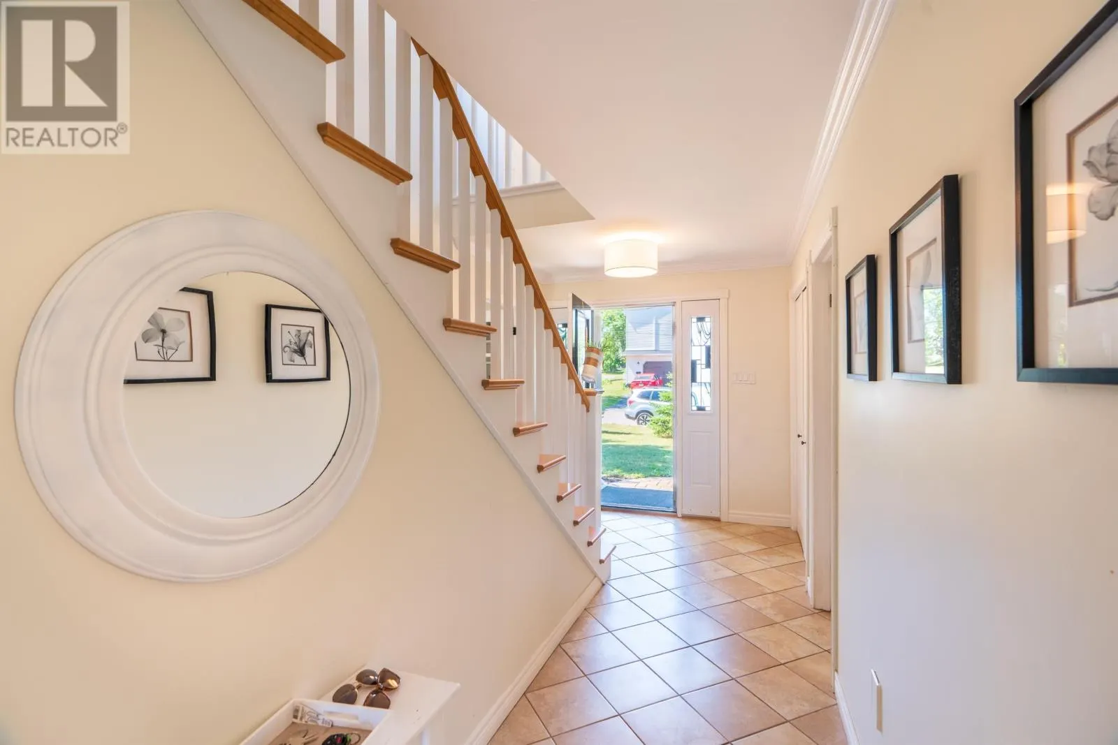 67 WARBURTON Drive