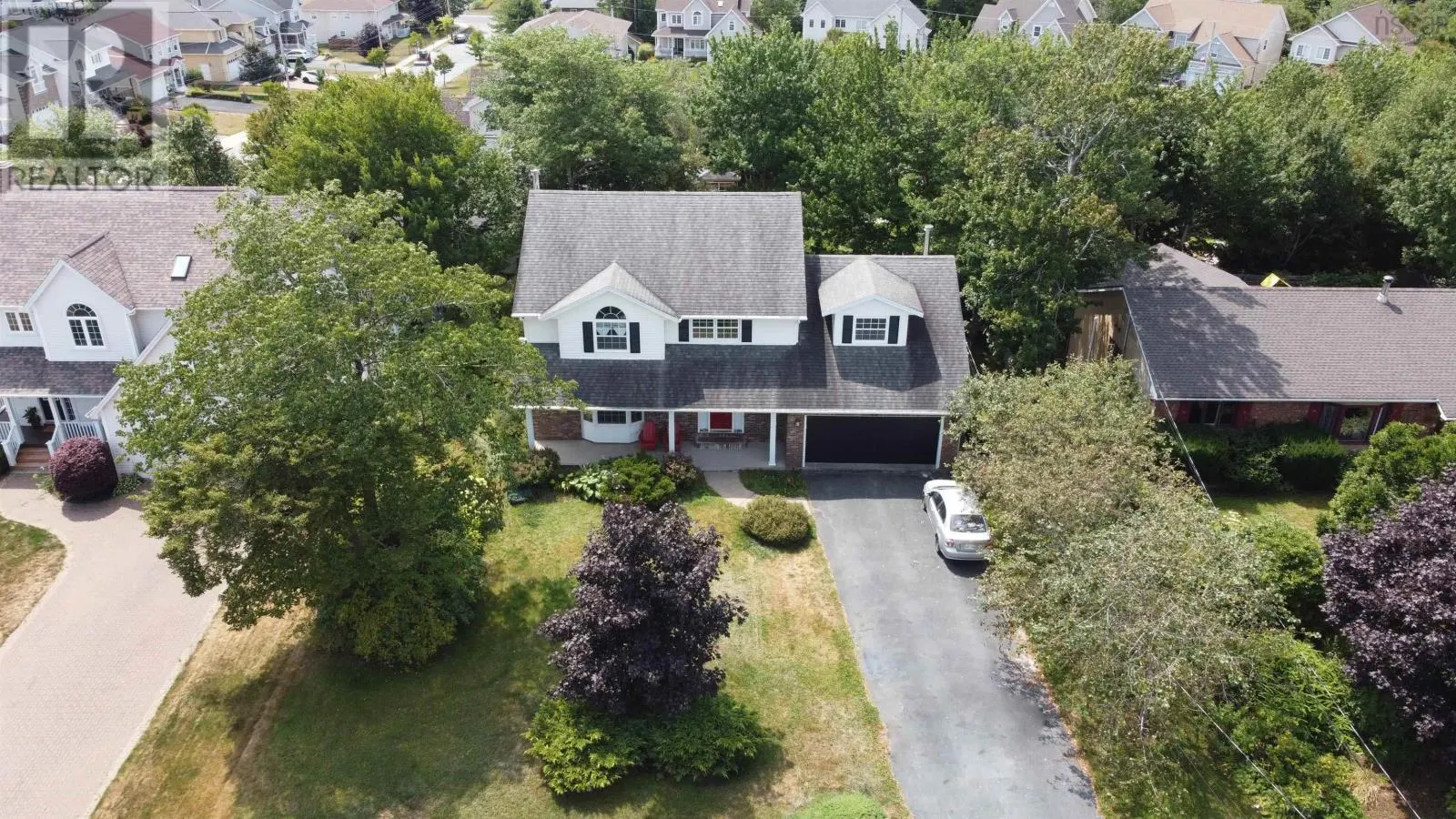 40 Saratoga Drive