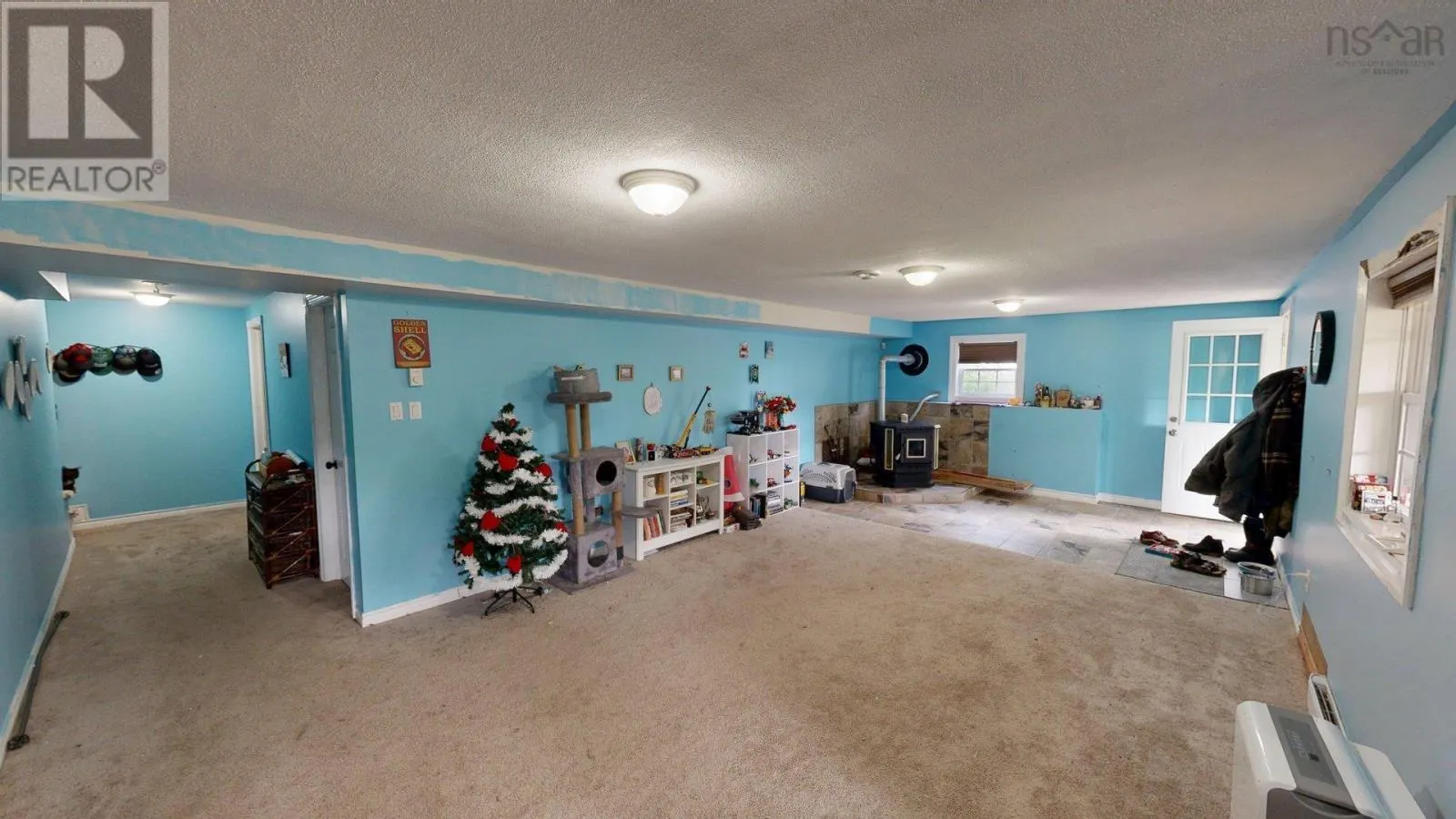 40 Saratoga Drive