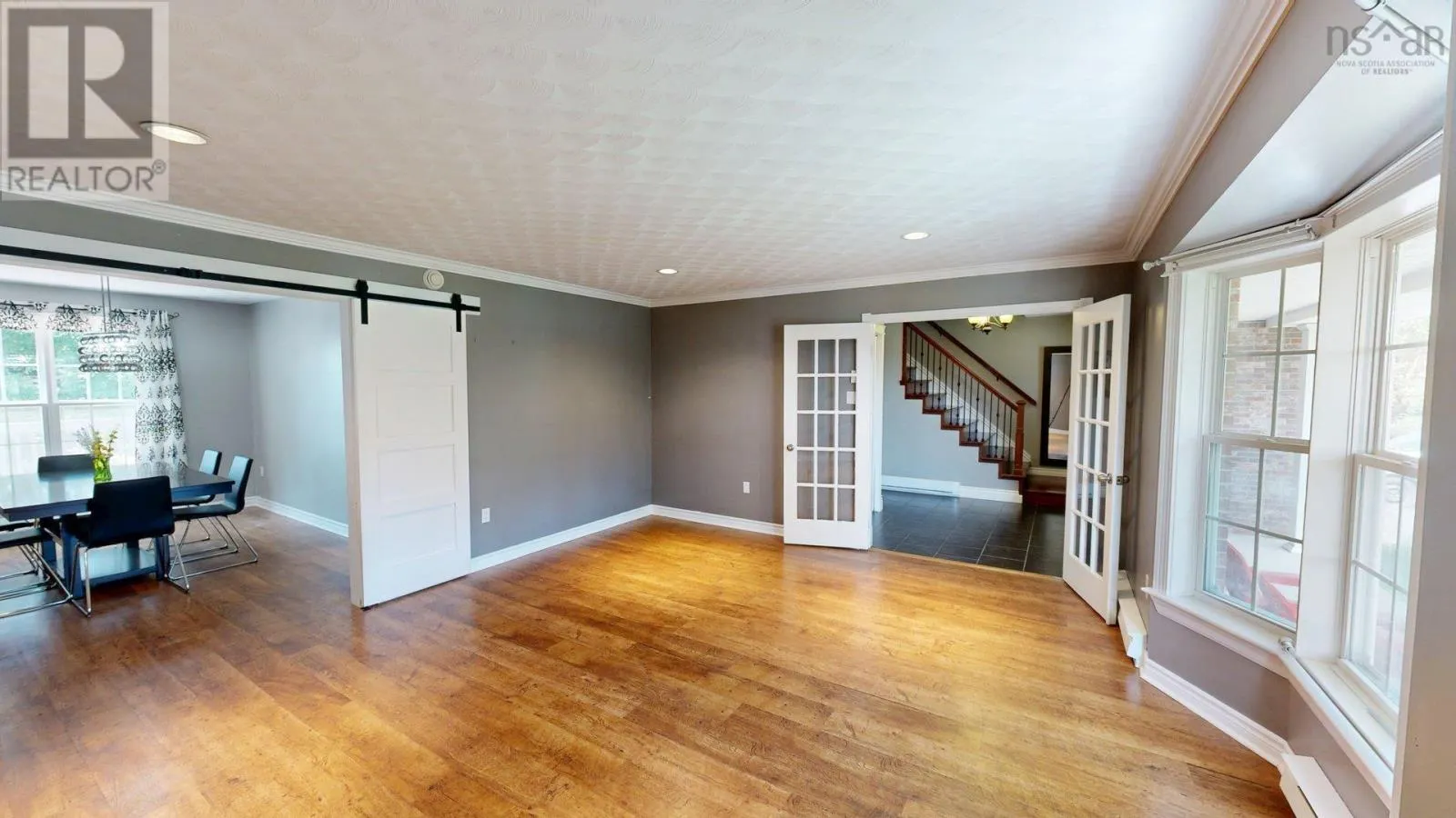 40 Saratoga Drive