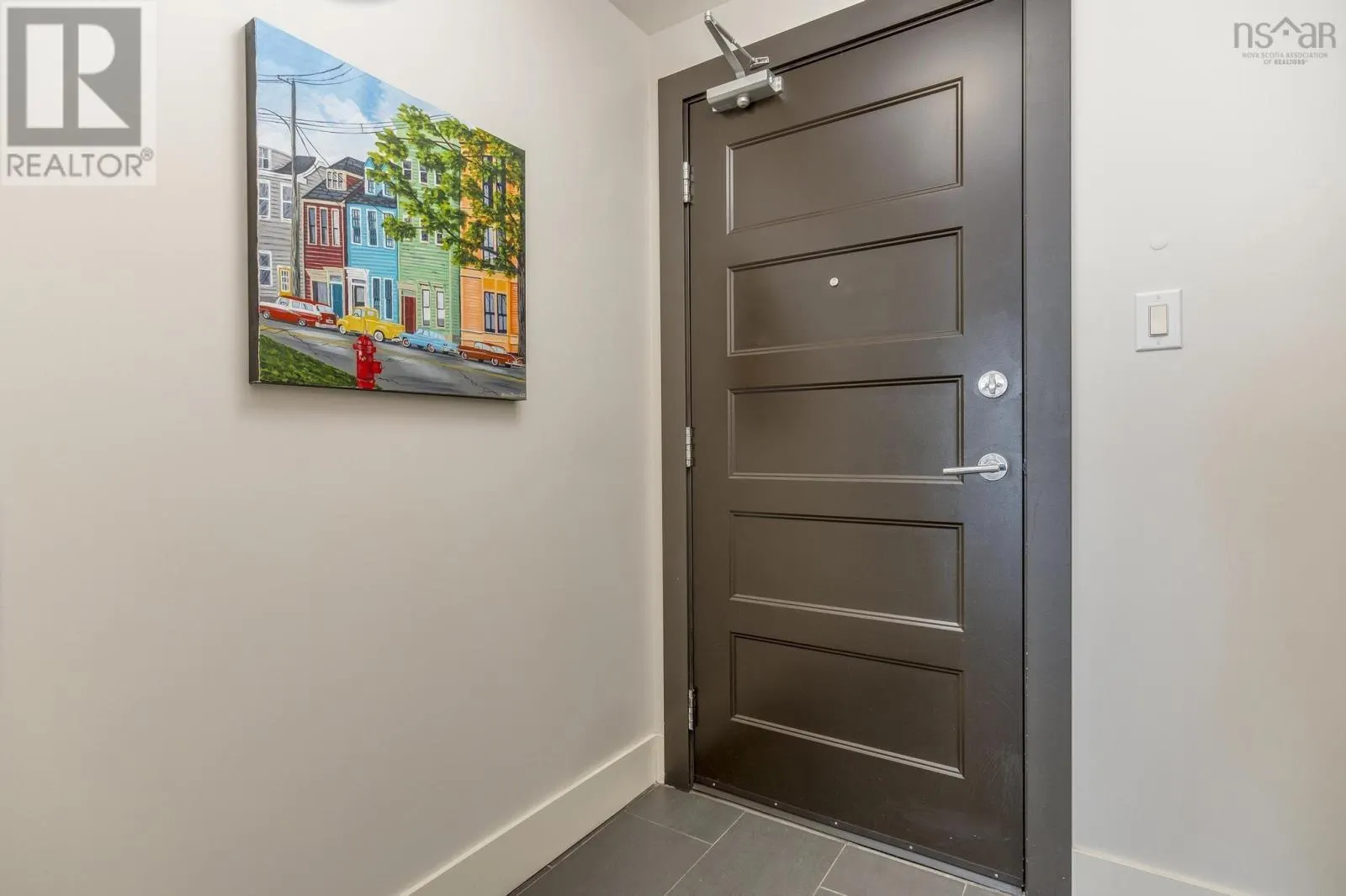 1006 15 Kings Wharf Place