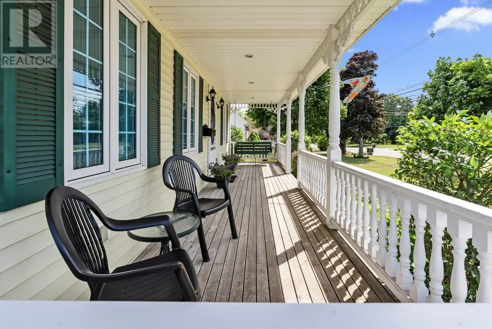 254 South Drive