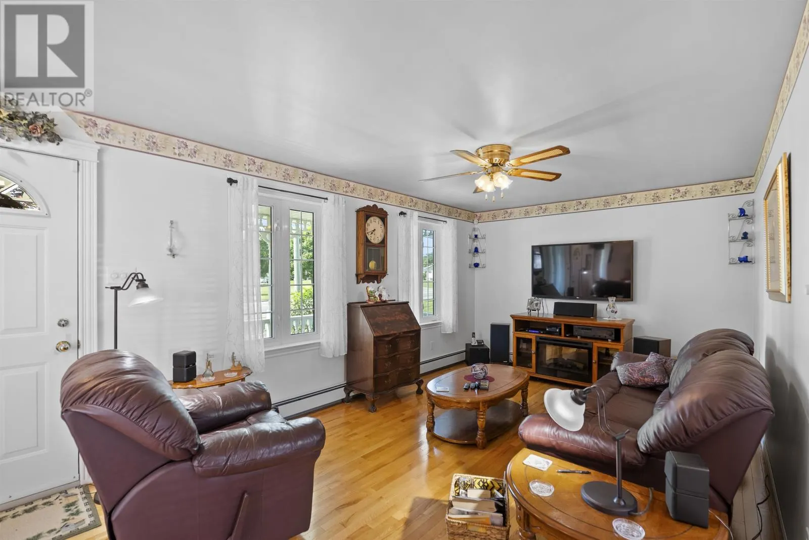 254 South Drive