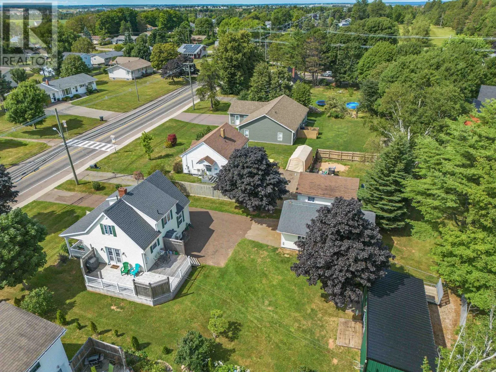 254 South Drive