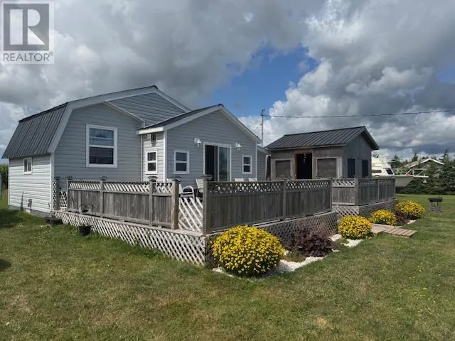 39 Summer Village Road