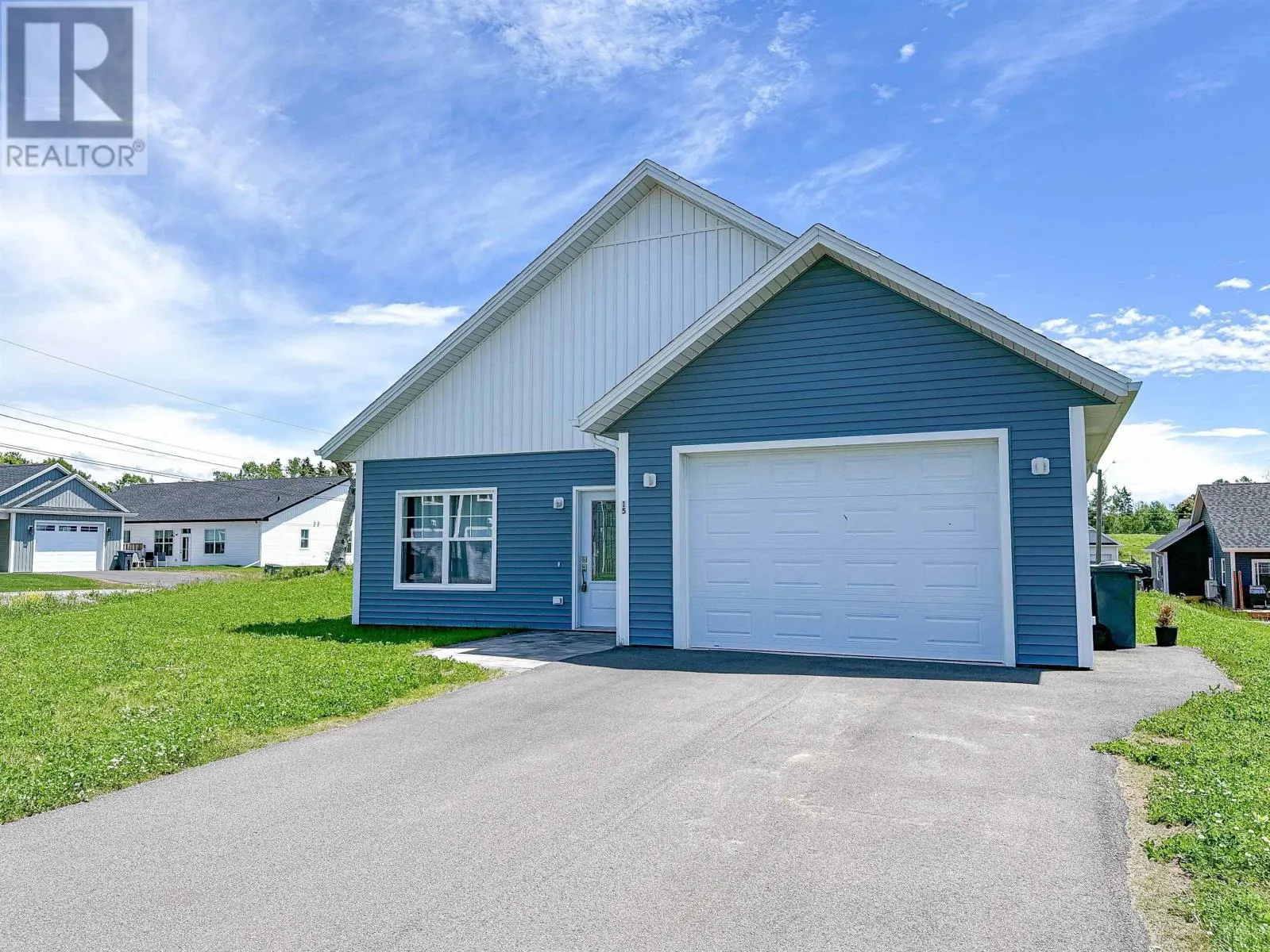 15 Captain James Crescent
