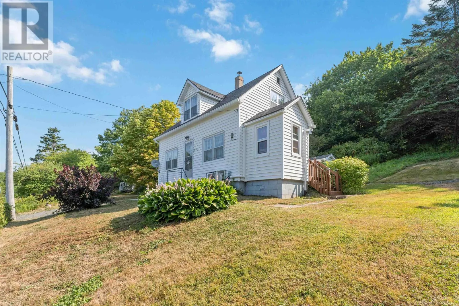 548 Lighthouse Road