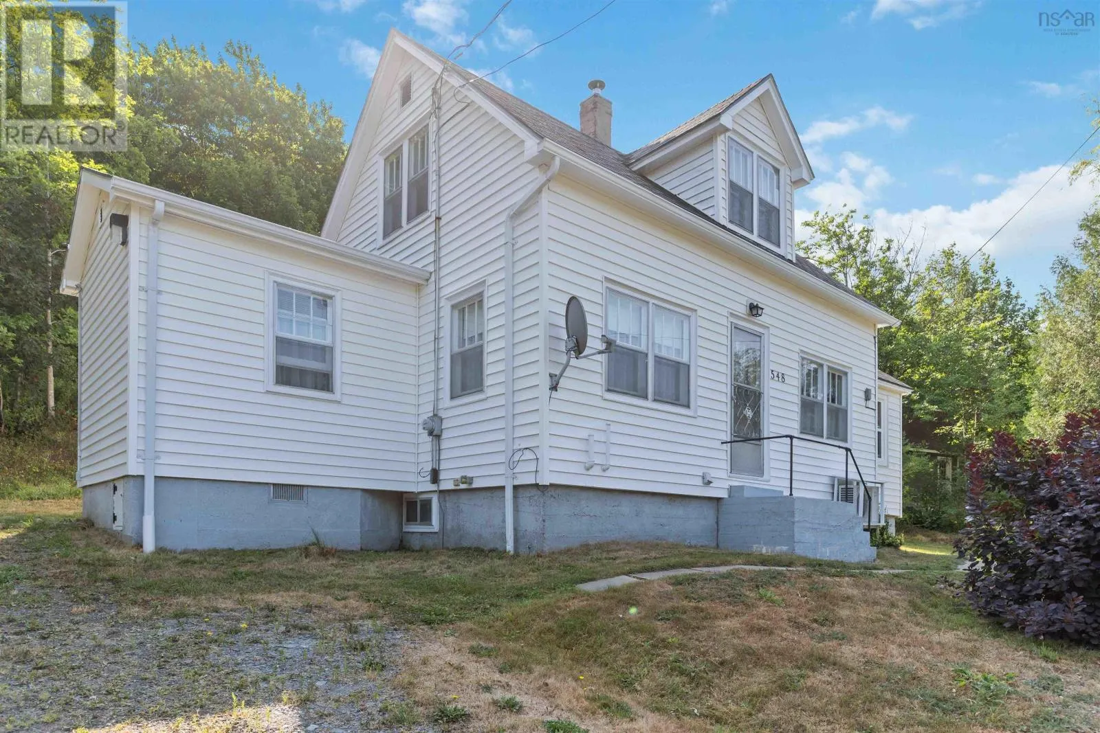 548 Lighthouse Road