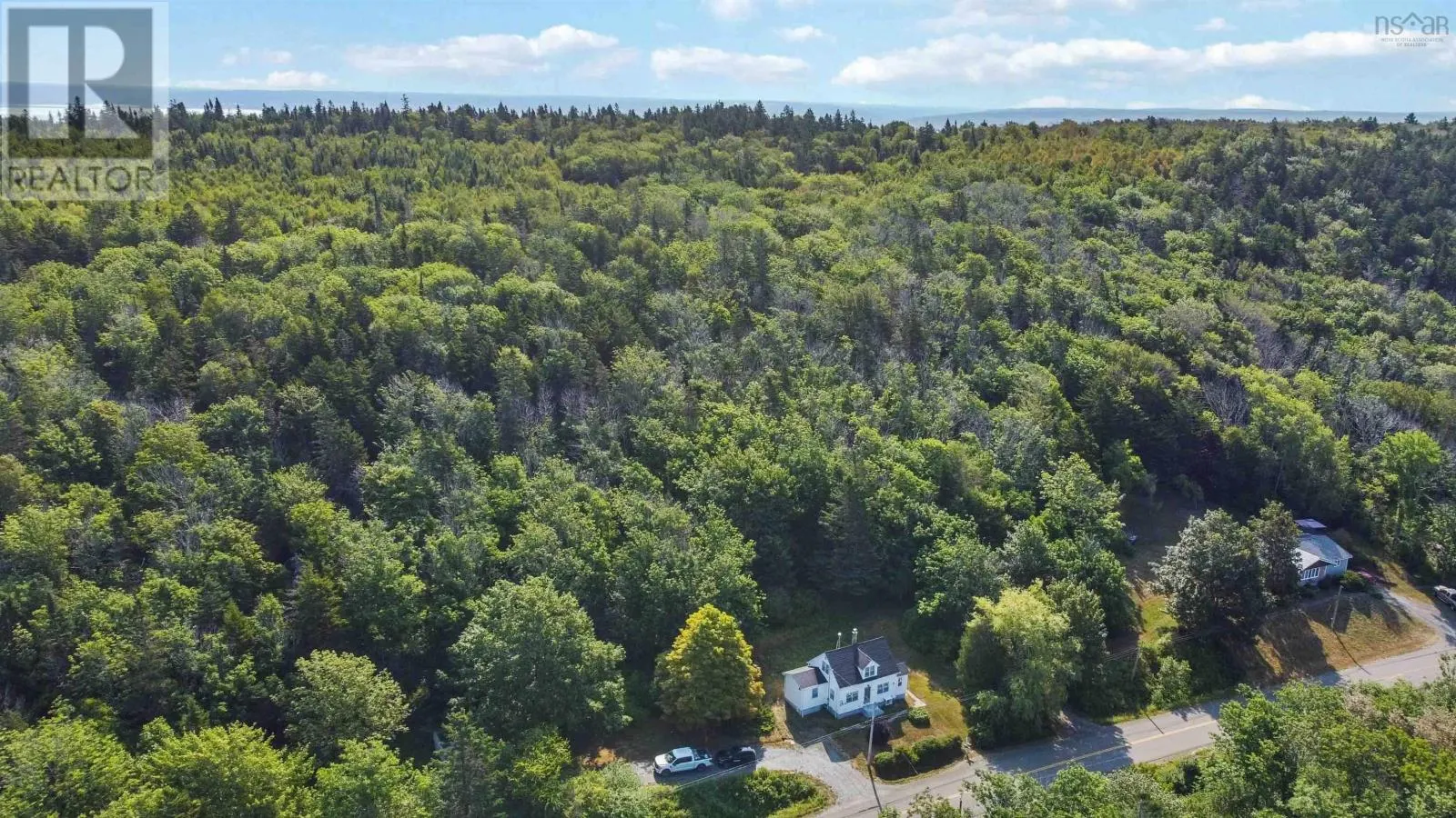 548 Lighthouse Road
