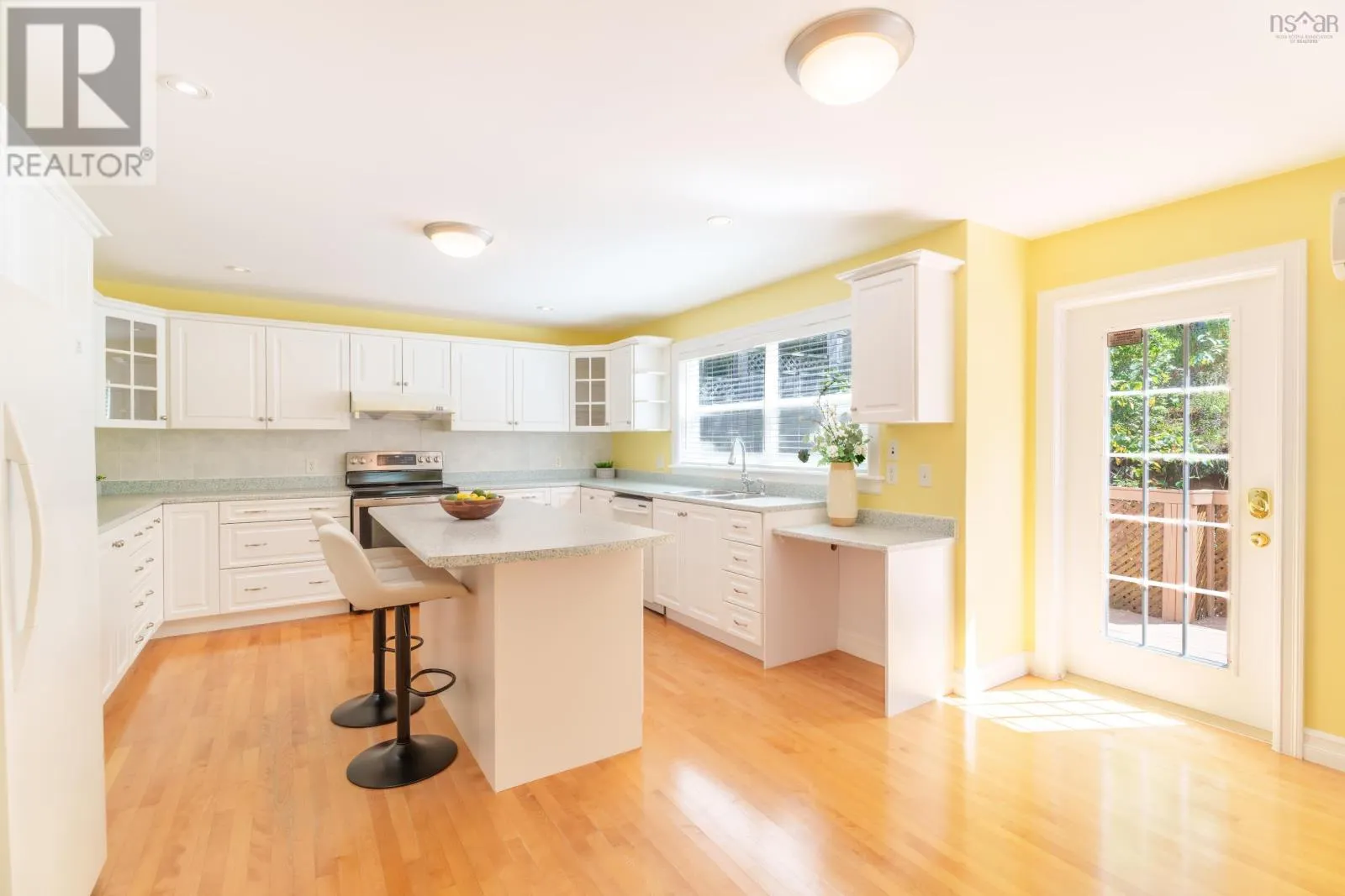 272 Langbrae Drive