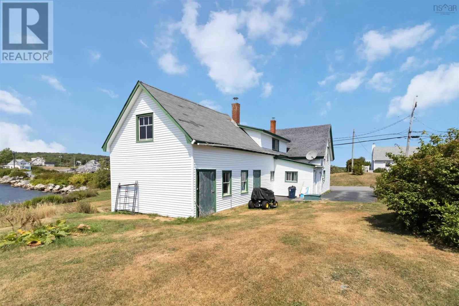 226 Central Port Mouton Road
