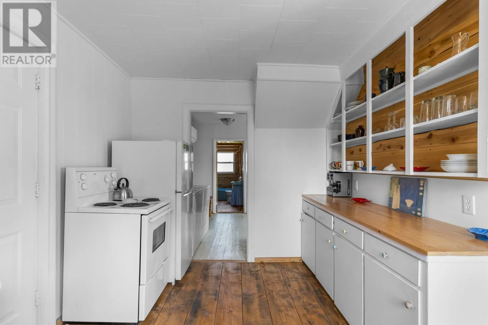 39015 WESTERN Road