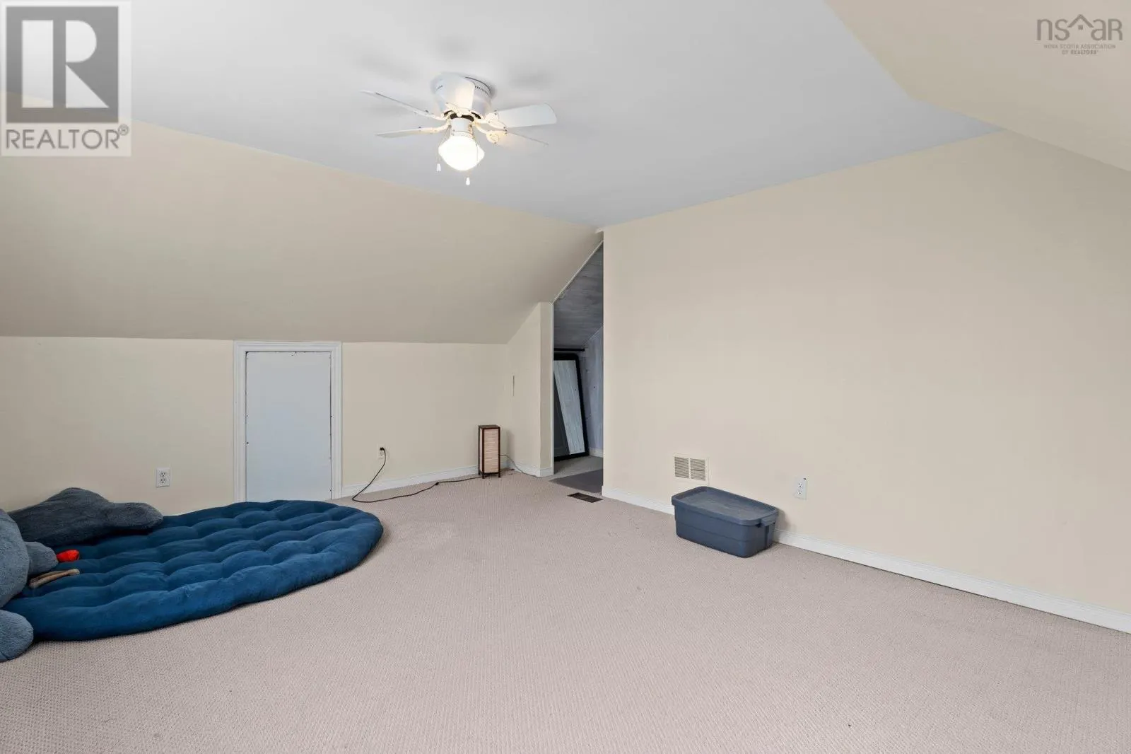1470 Main Road