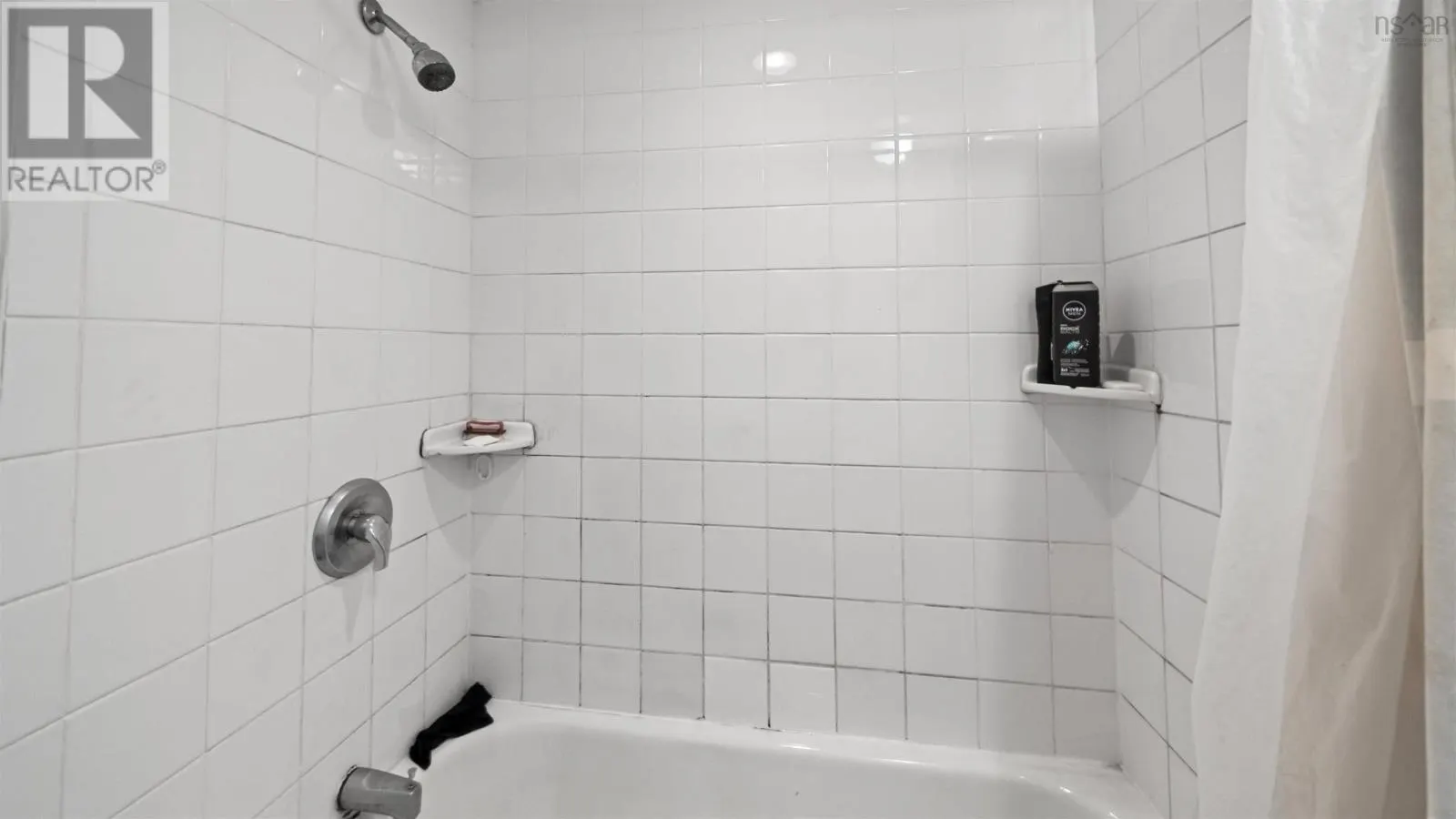 2646 Belle Aire Terrace