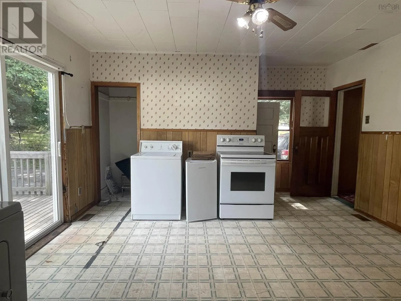 58 Seventh Street|58 7th Street