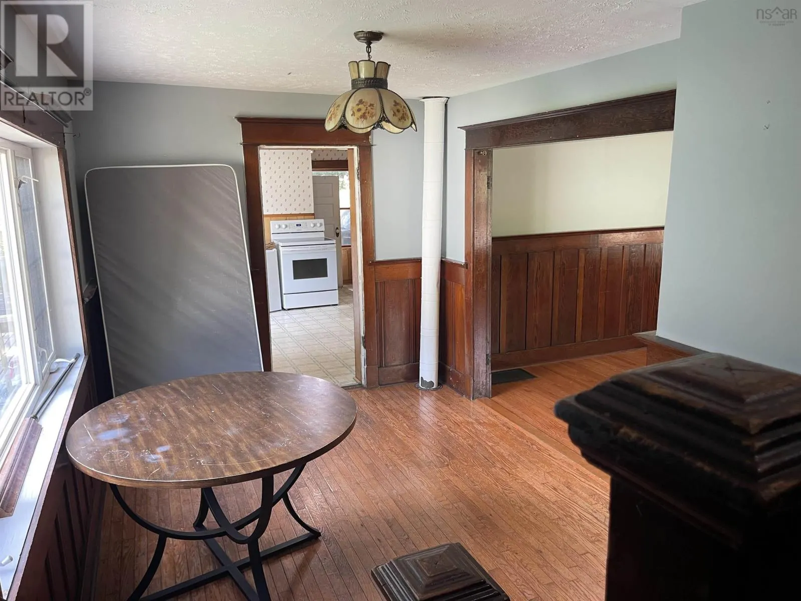 58 Seventh Street|58 7th Street