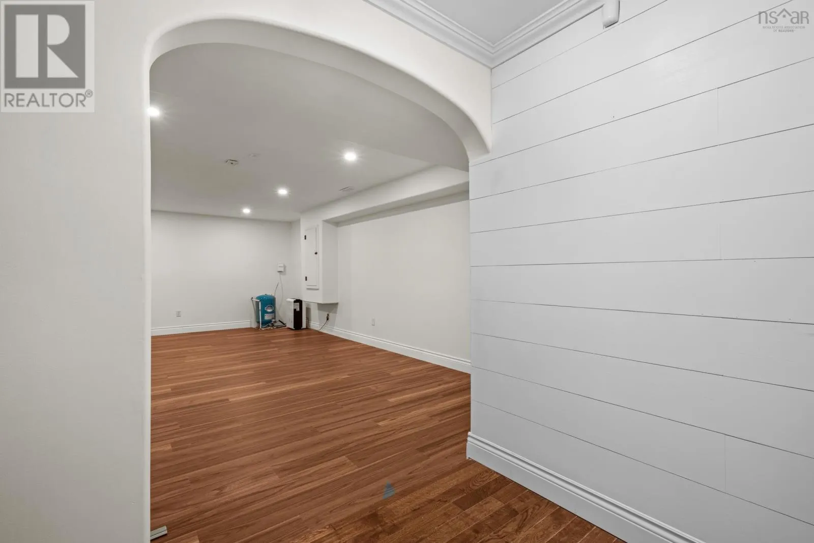 40 Merganser Avenue