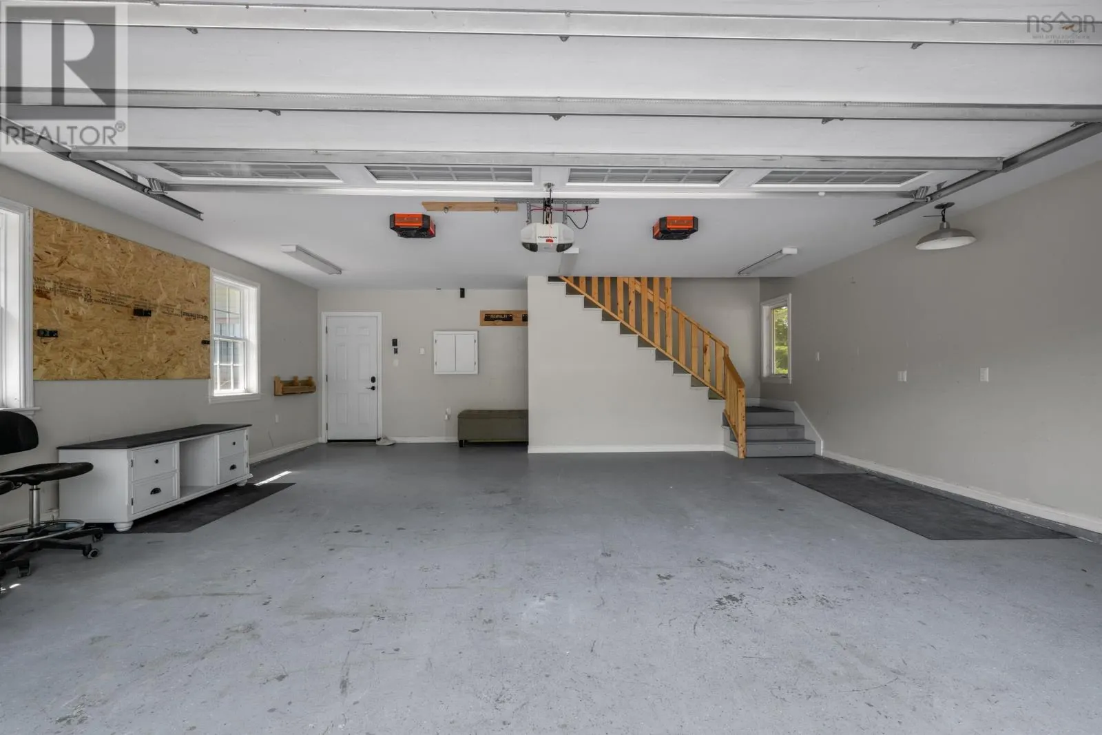 40 Merganser Avenue
