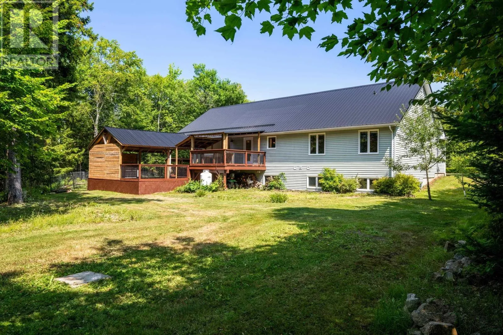 40 Merganser Avenue