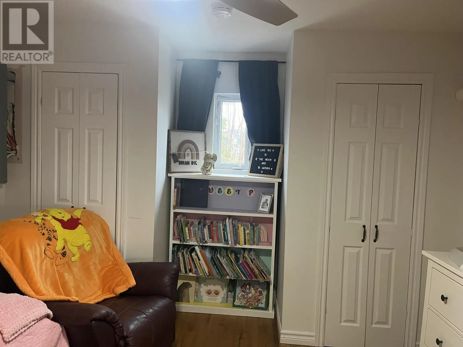 6 CONNOLLY Lane