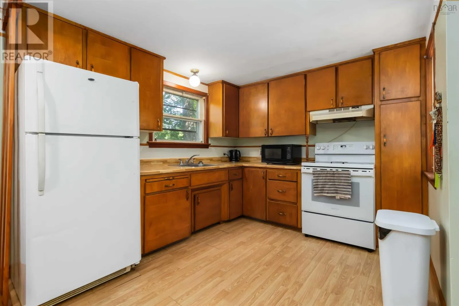 182 Caledonia Road
