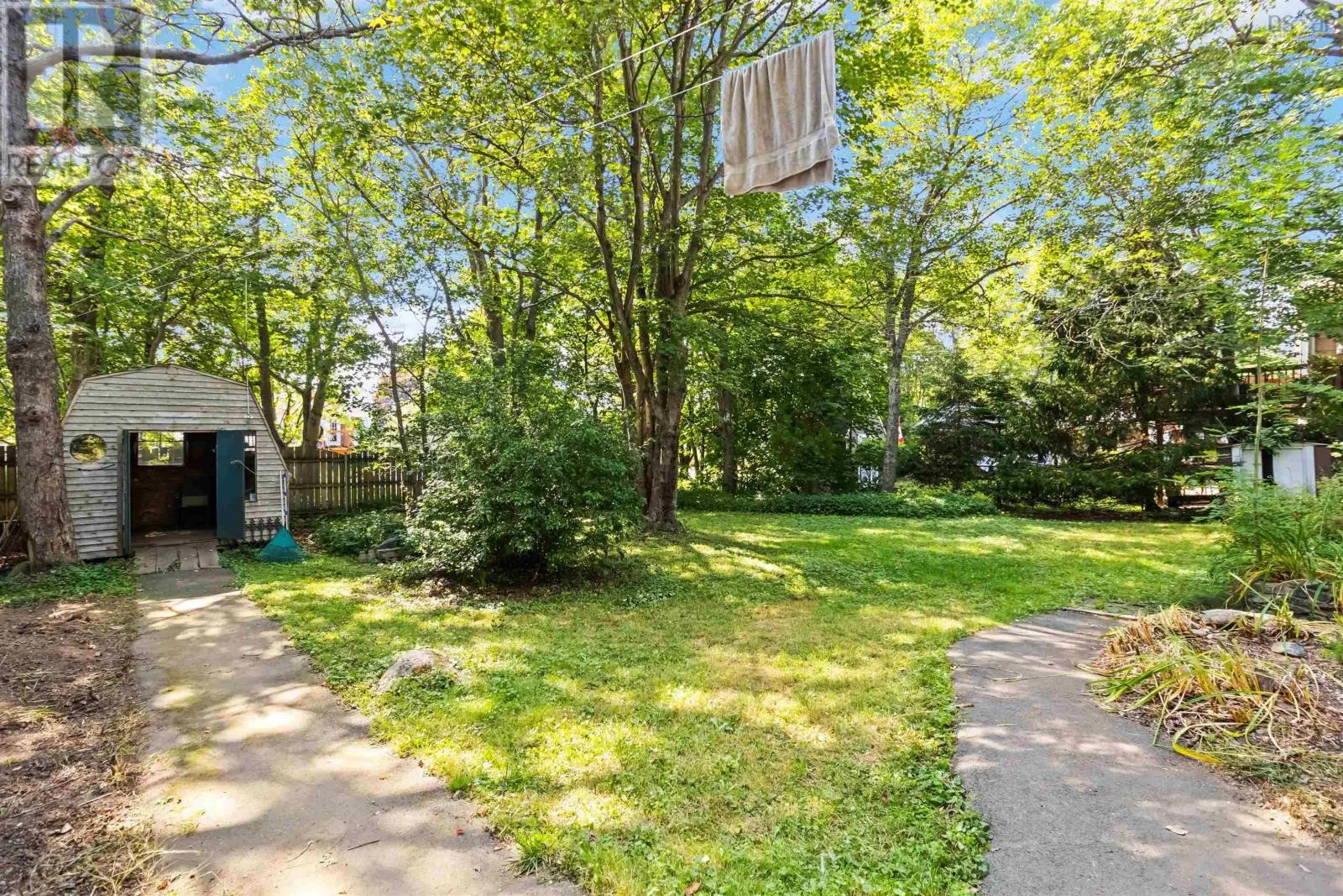 182 Caledonia Road