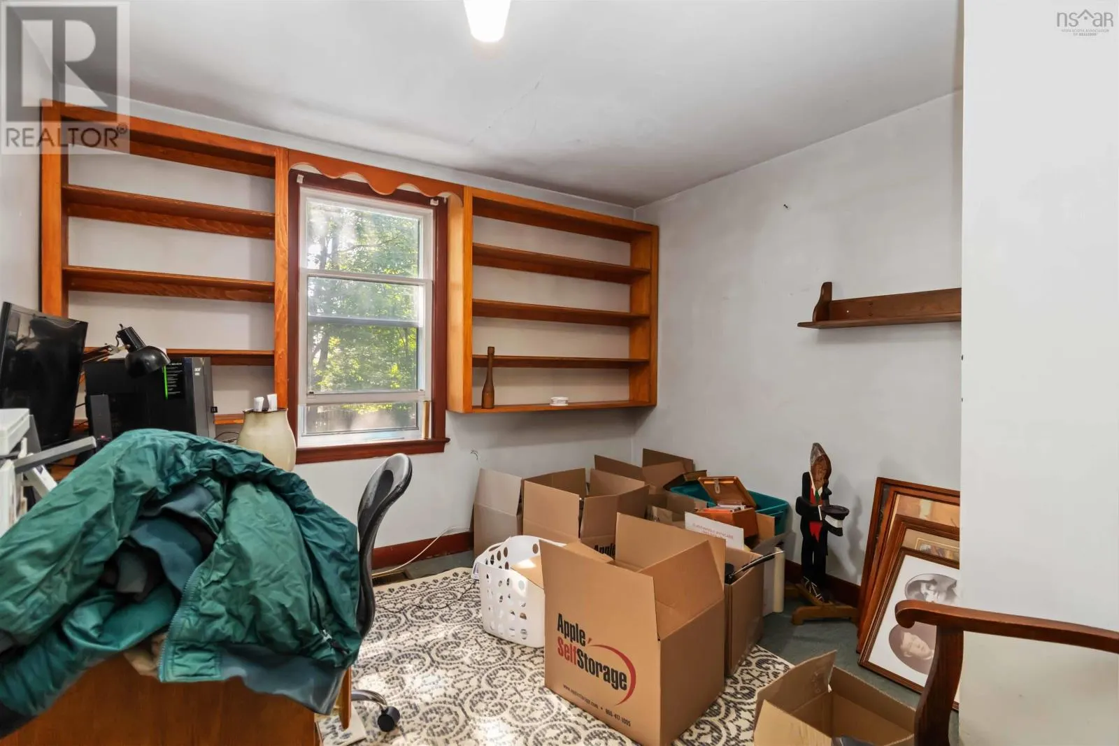 182 Caledonia Road