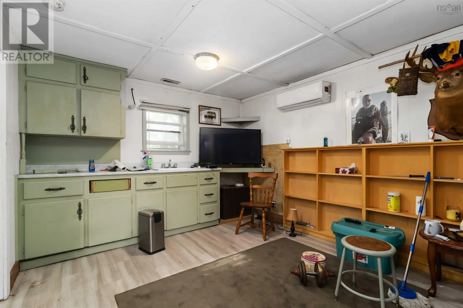 182 Caledonia Road