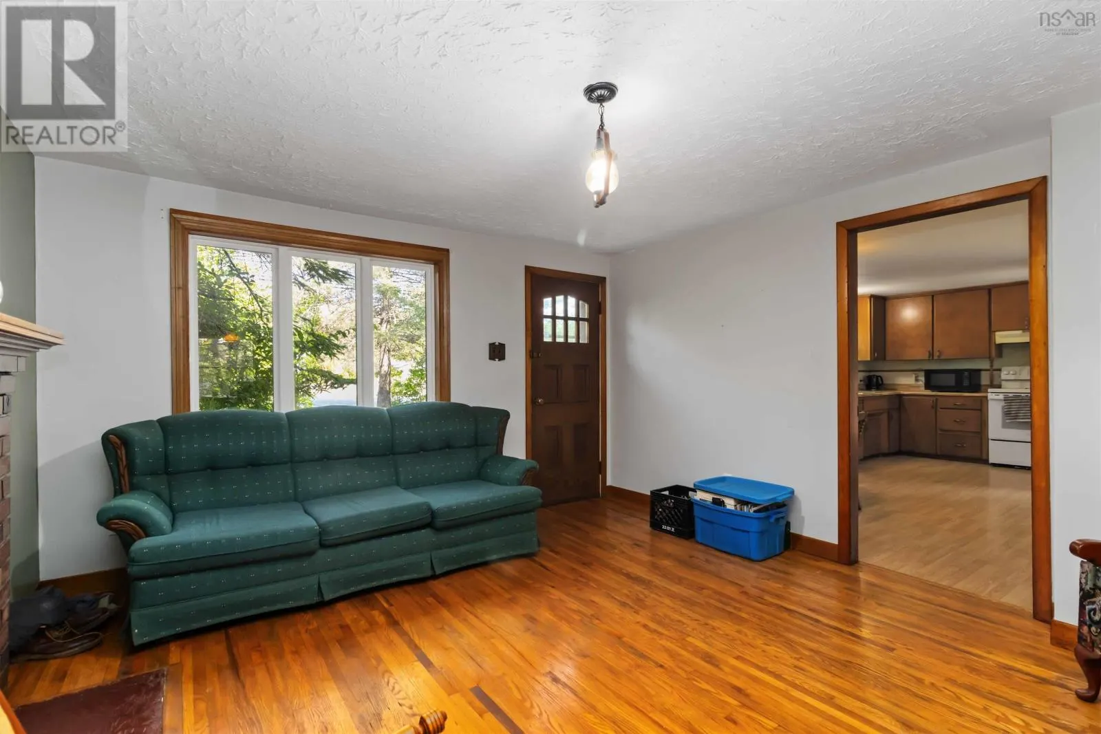 182 Caledonia Road