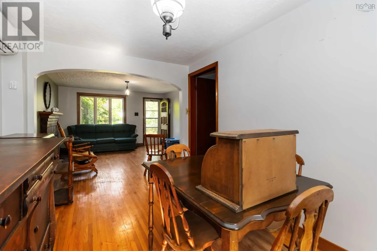 182 Caledonia Road