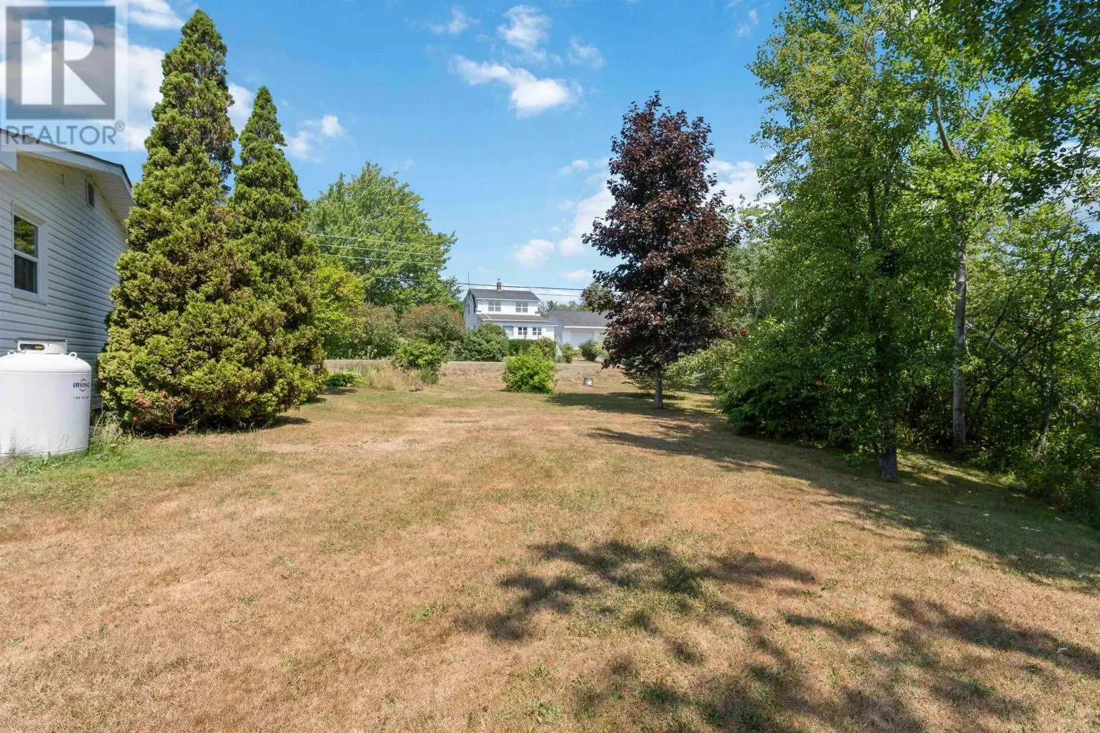 142 Old Halifax Road W