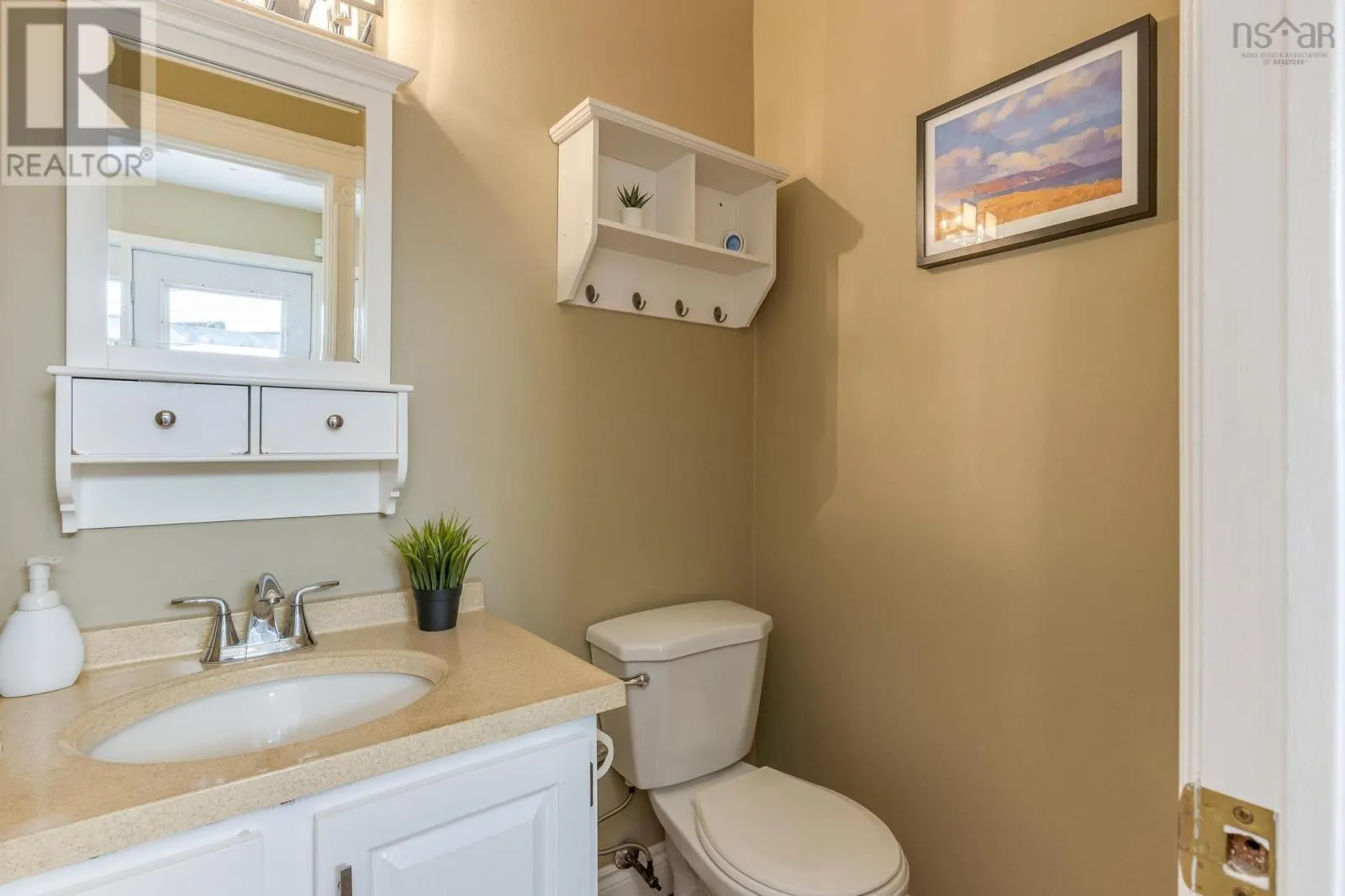 18 Anahid Court