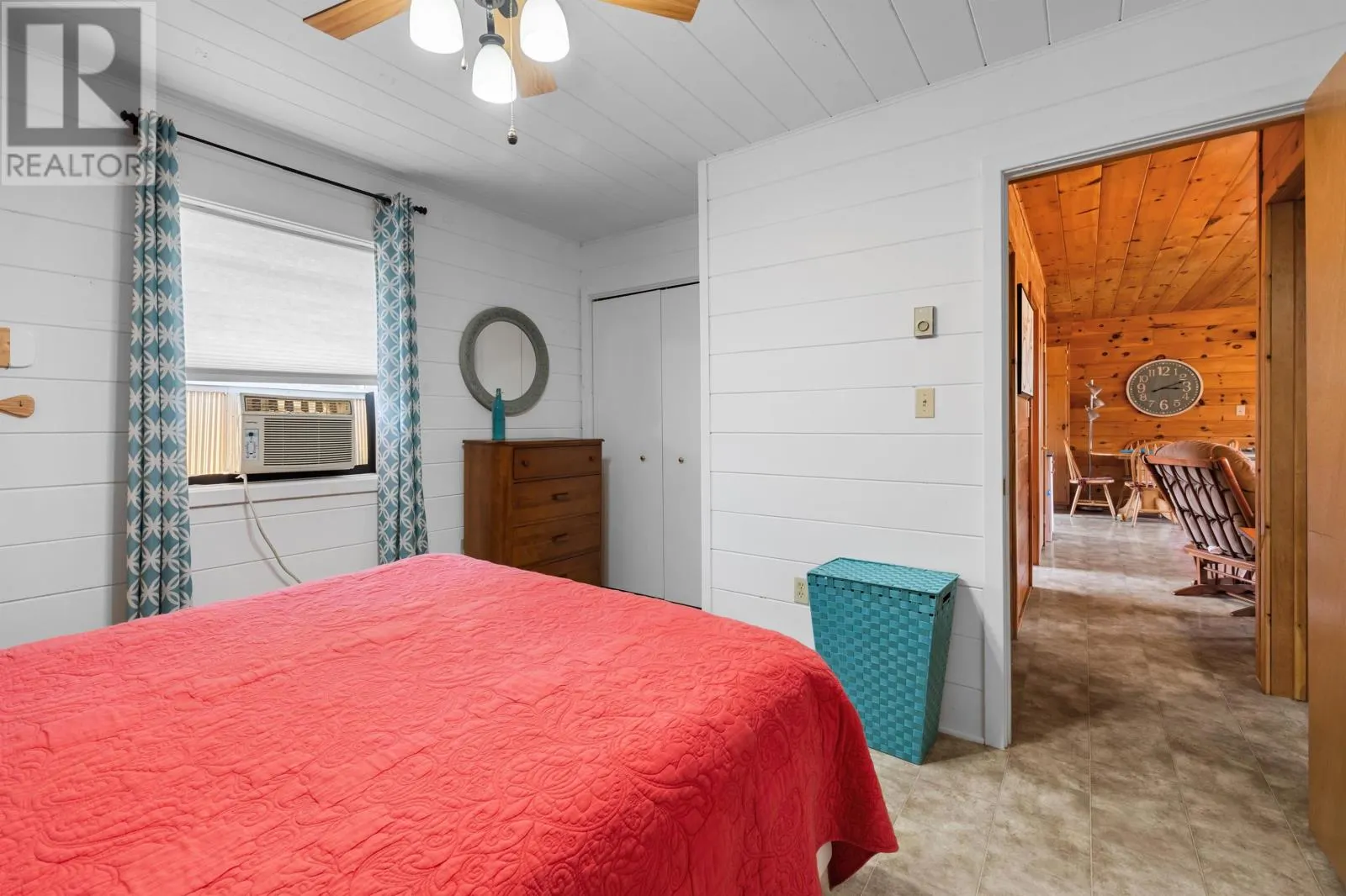 151 Lakeside Beach Road