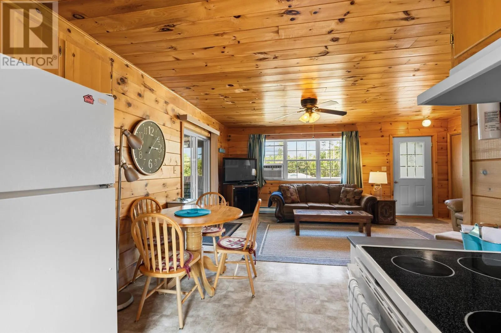 151 Lakeside Beach Road