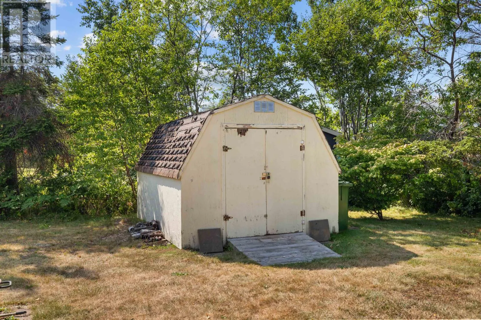 151 Lakeside Beach Road