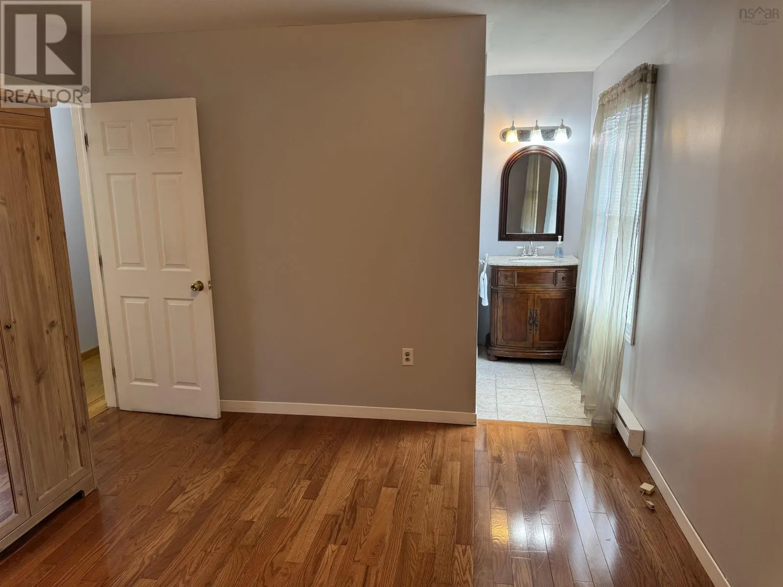1412 North Main Street