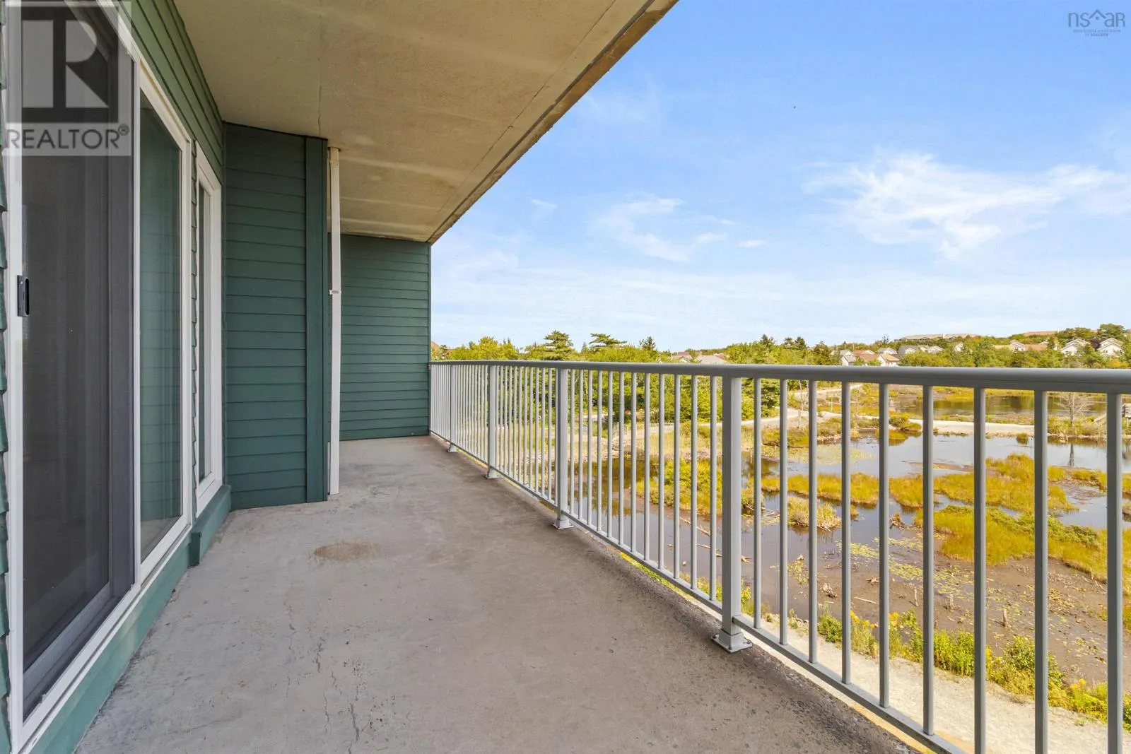 301 429 Parkland Drive