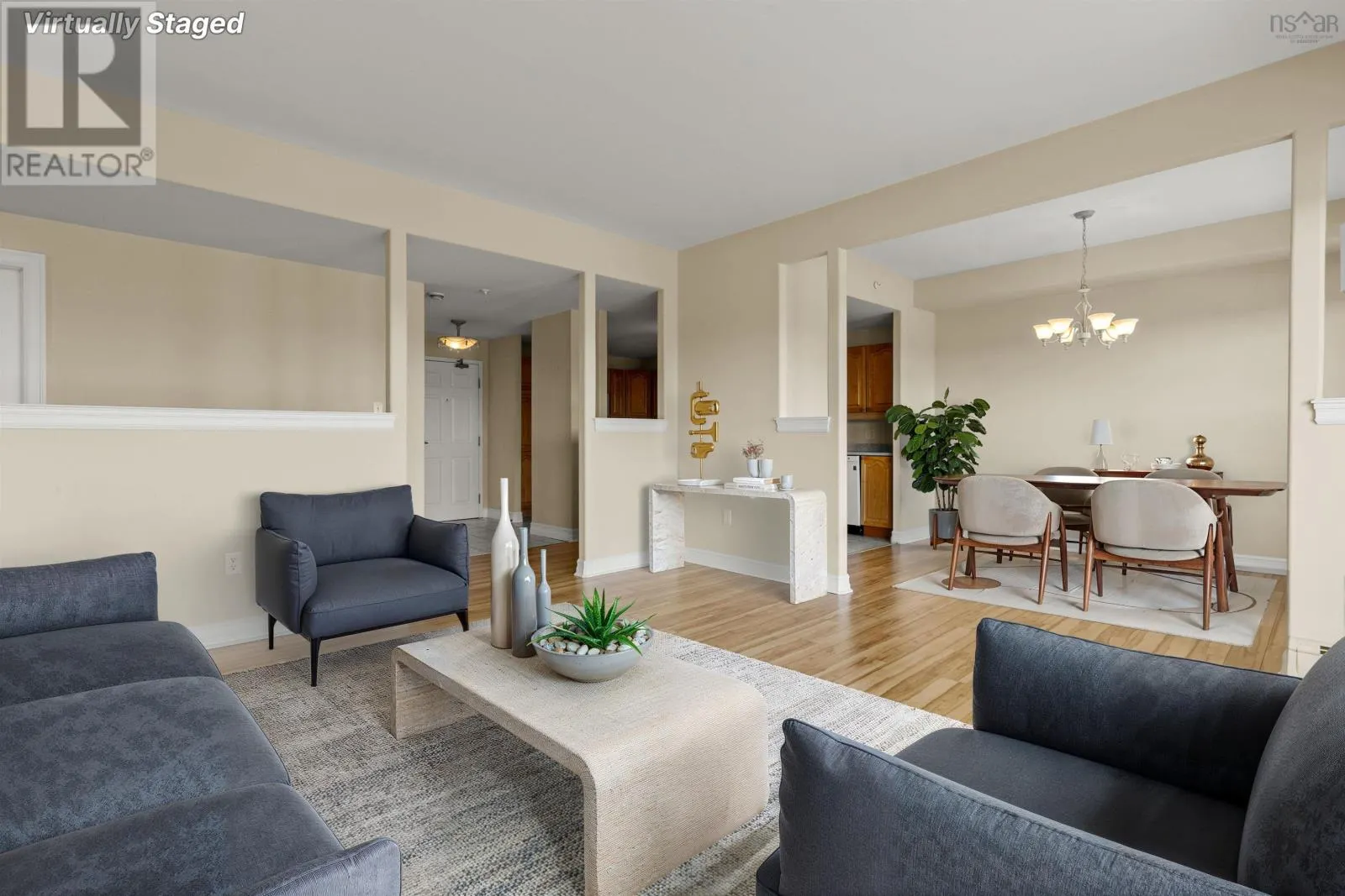 301 429 Parkland Drive