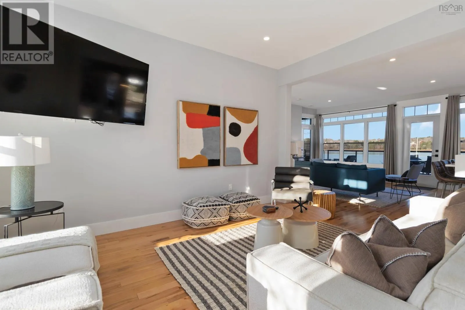 3 693 Masons Beach Road