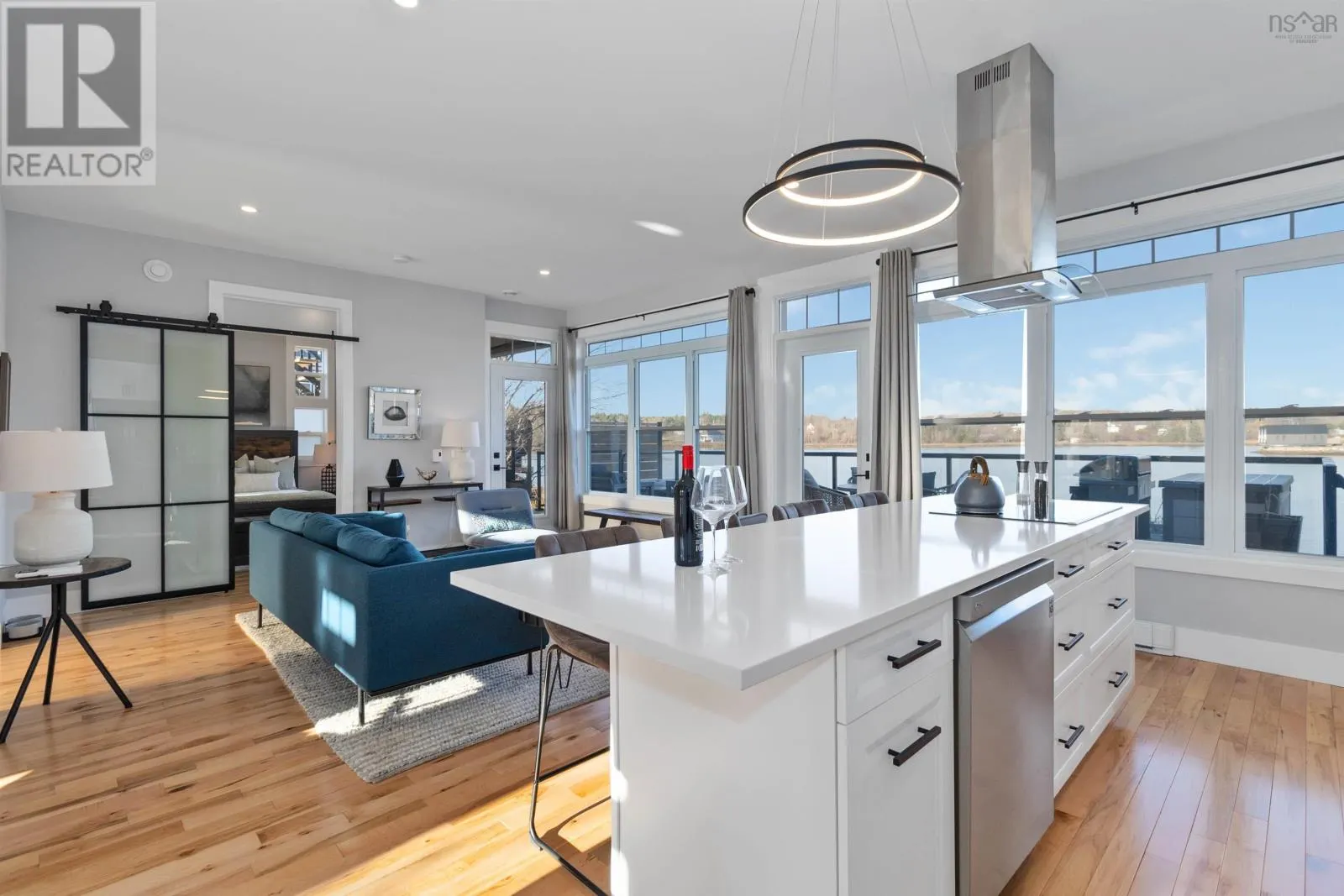 3 693 Masons Beach Road