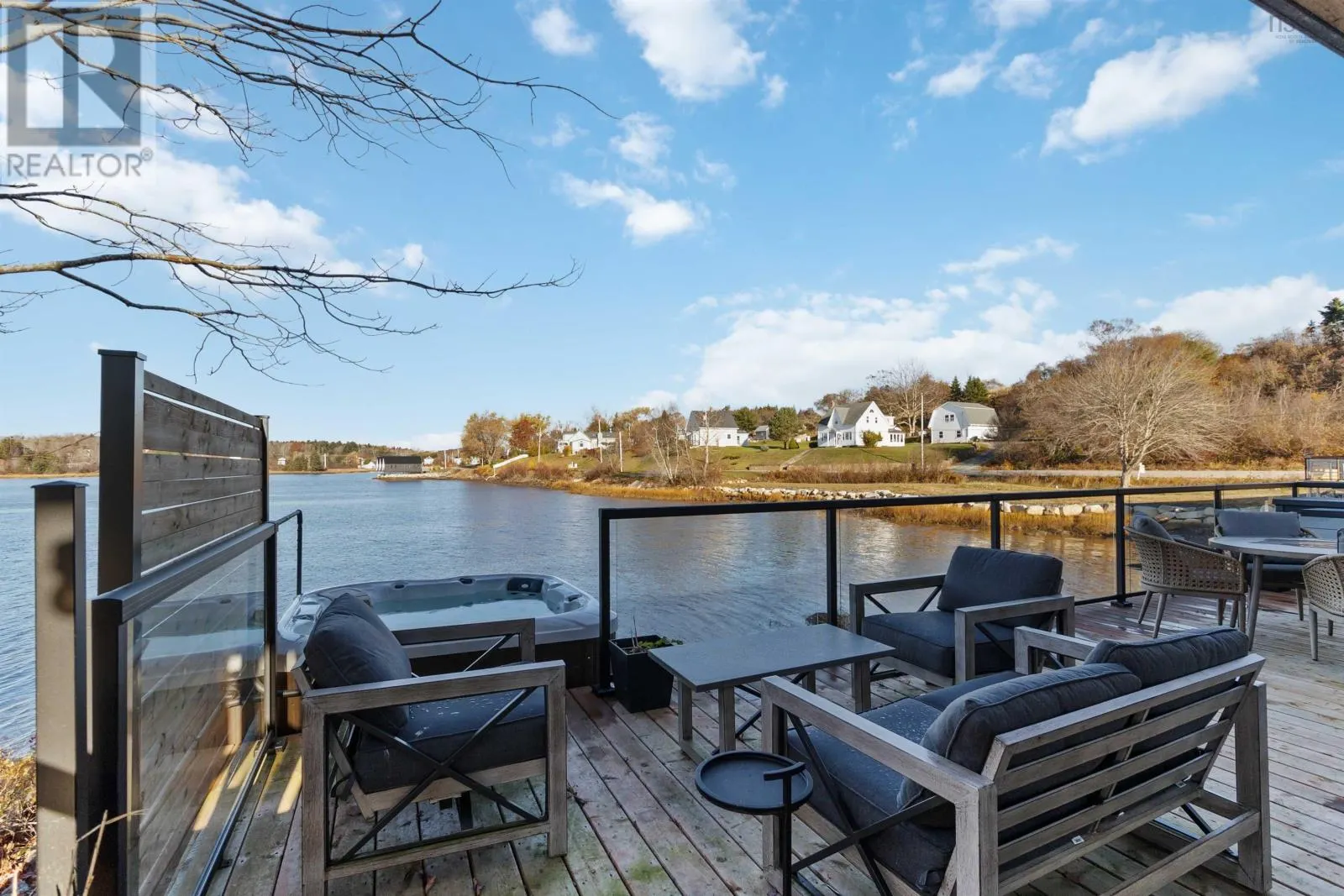 3 693 Masons Beach Road