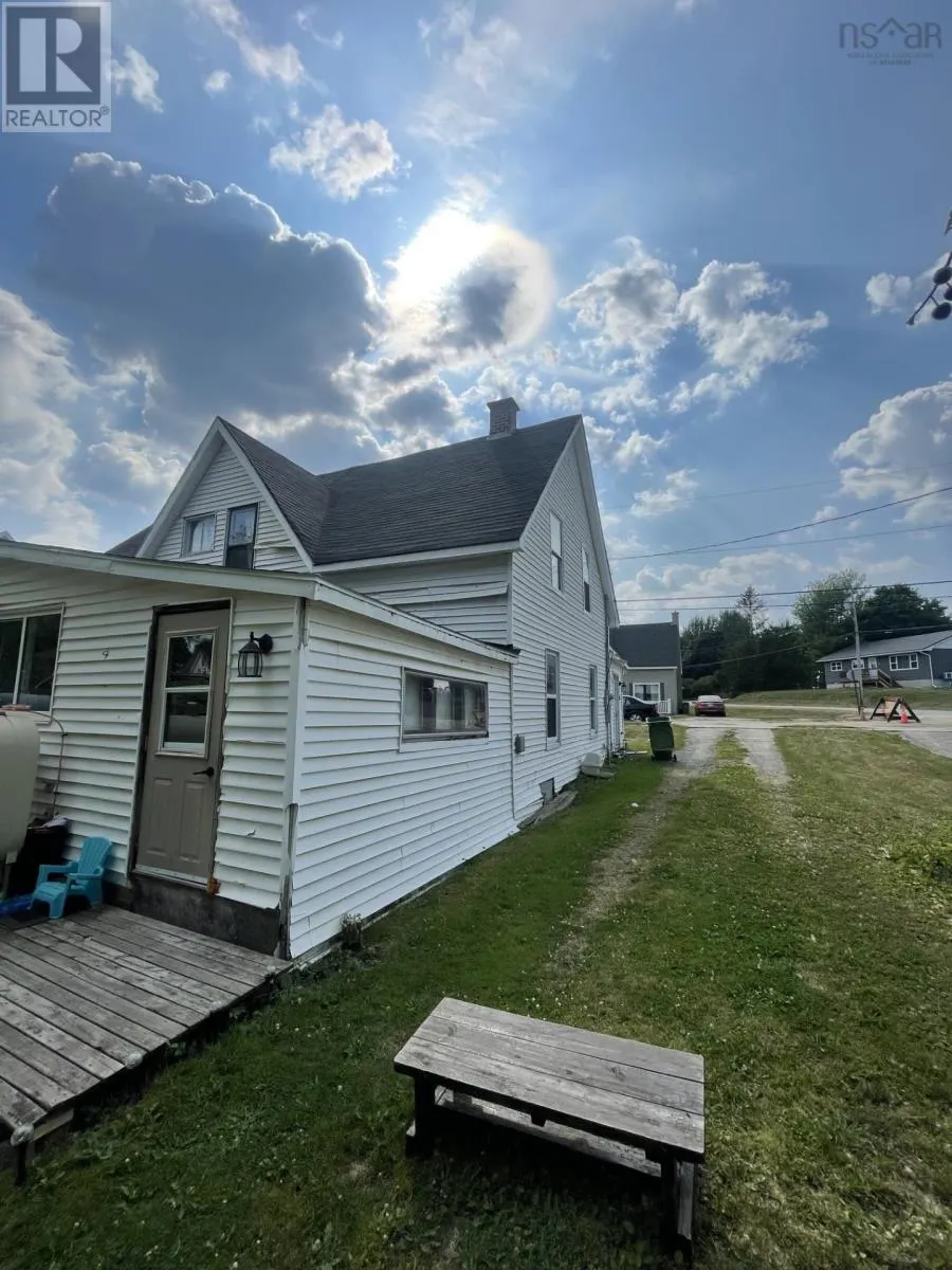 113 Rutherford Street
