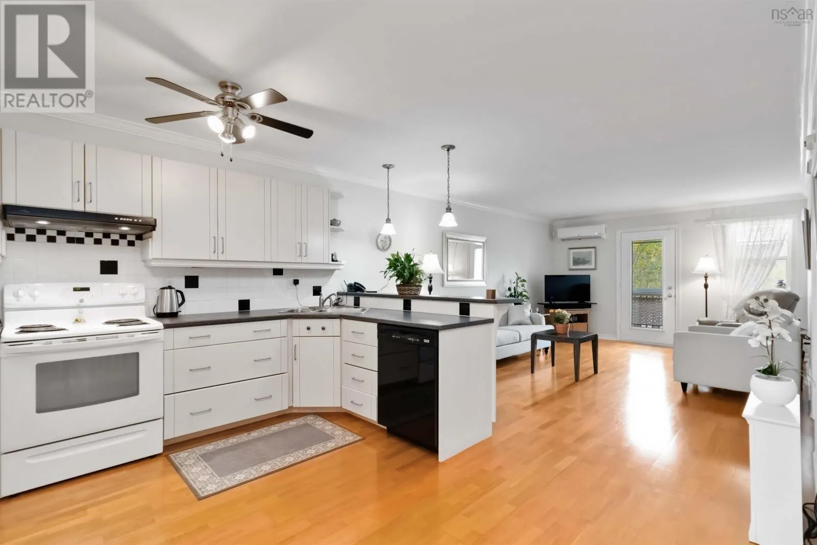 295 Summer Field Way