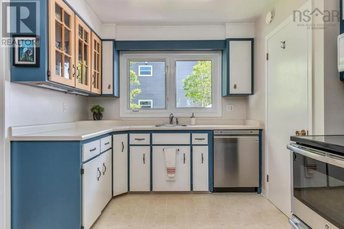 37 Robert Drive