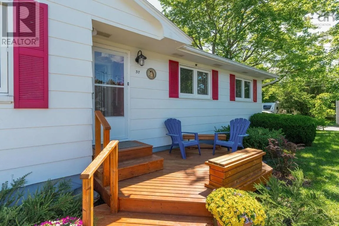 37 Robert Drive