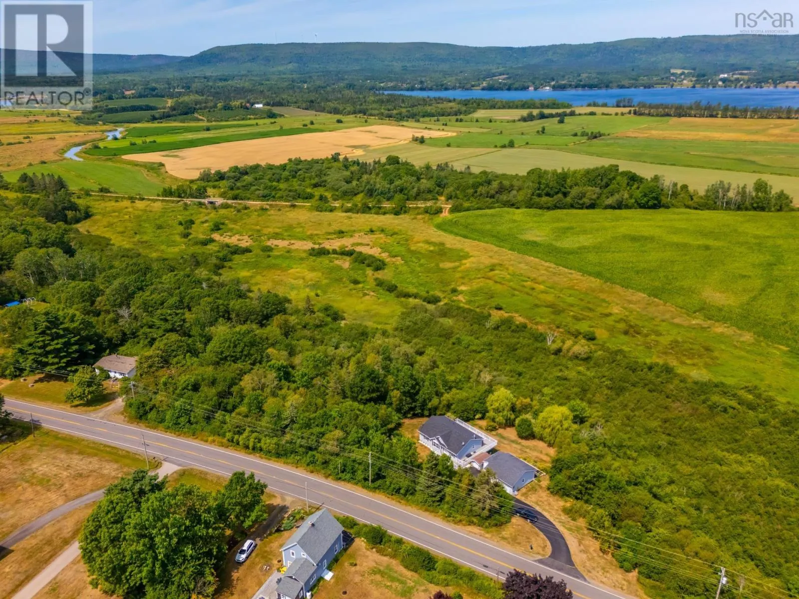 1241 Highway 201